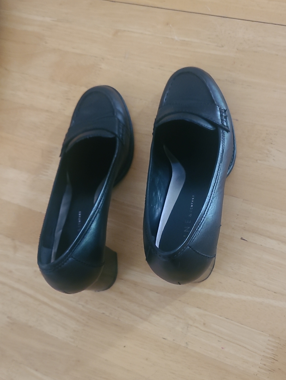 Nine & Co. Black Leather Loafers